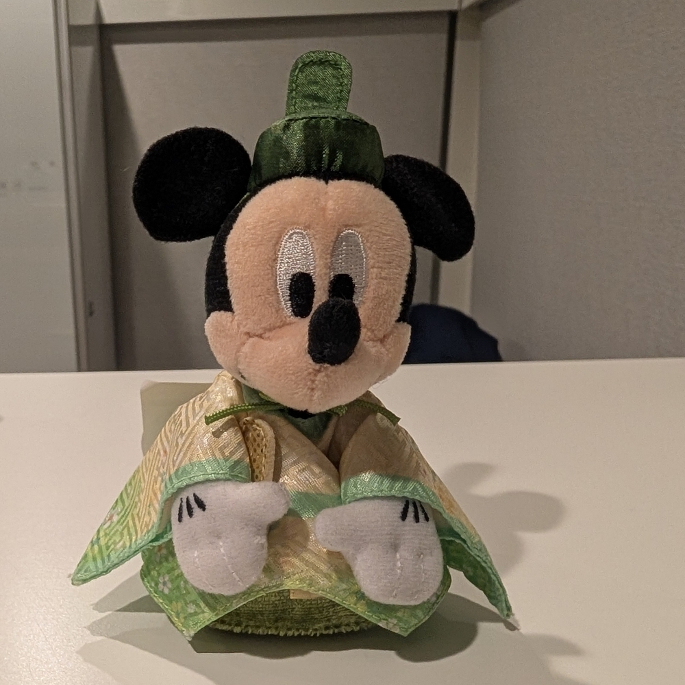 Mickey Mouse Tokyo Disney Resort Pin